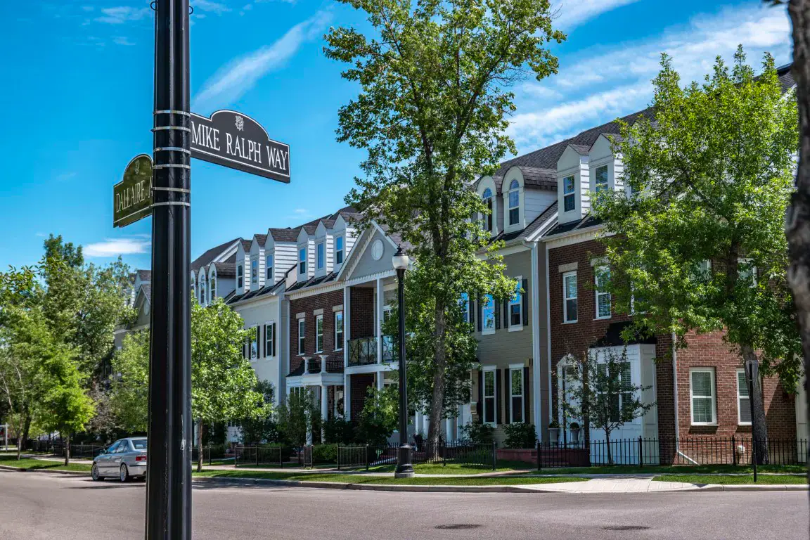 A residential street in Lincoln Park